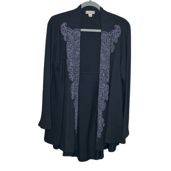 Live And Let Live Woman 1X Black Gray Embellished Paisley Print Cardigan Sweater - Picture 1 of 4